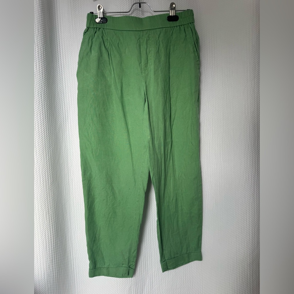 Benetton Women’s Linen Kelly Green Cropped Pants